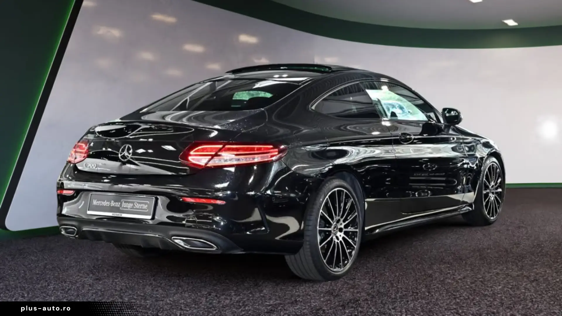 Mercedes-Benz C 300 Coupé AMG Sport NIGHT ACC PANO
