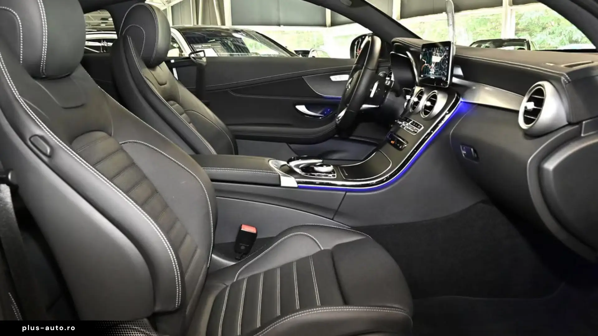 Mercedes-Benz C 300 Coupé AMG Sport NIGHT ACC PANO
