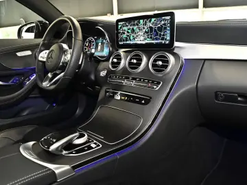 Mercedes-Benz C 300 Coupé AMG Sport NIGHT ACC PANO