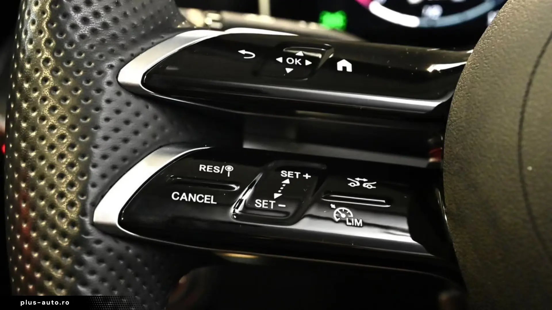 Mercedes-Benz C 300 e AMG Sport Premium LED Kamera Keyless