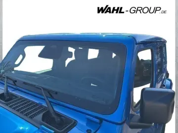 JEEP Wrangler Sahara 2.0l T-GDI 200 kW (272 PS) 4x4 A