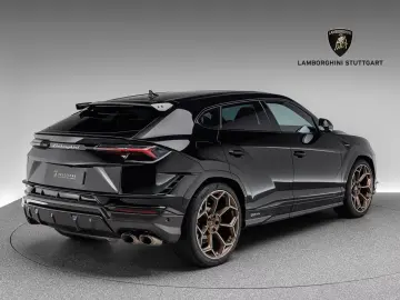 Lamborghini Urus Performante Carbon Selezione
