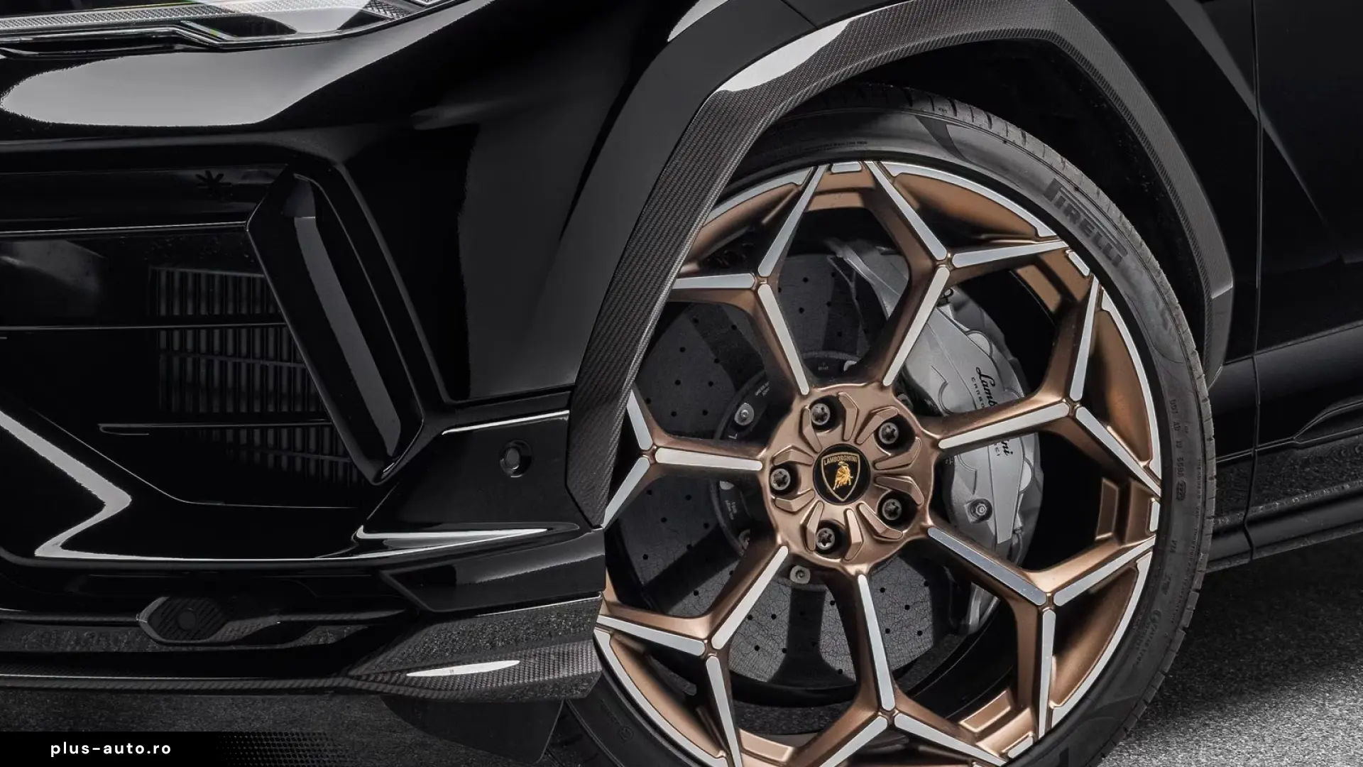 Lamborghini Urus Performante Carbon Selezione