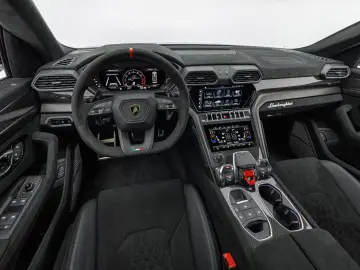 Lamborghini Urus Performante Carbon Selezione