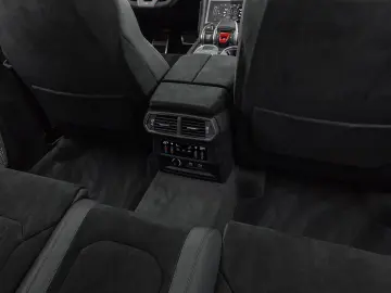 Lamborghini Urus Performante Carbon Selezione