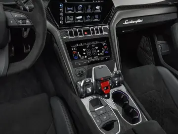 Lamborghini Urus Performante Carbon Selezione