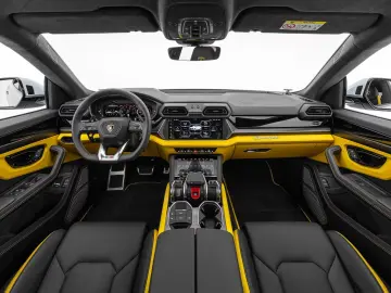 Lamborghini Urus SE Selezione Garantie 05.2028