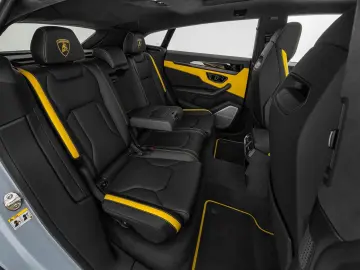 Lamborghini Urus SE Selezione Garantie 05.2028