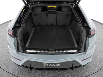 Lamborghini Urus SE Selezione Garantie 05.2028