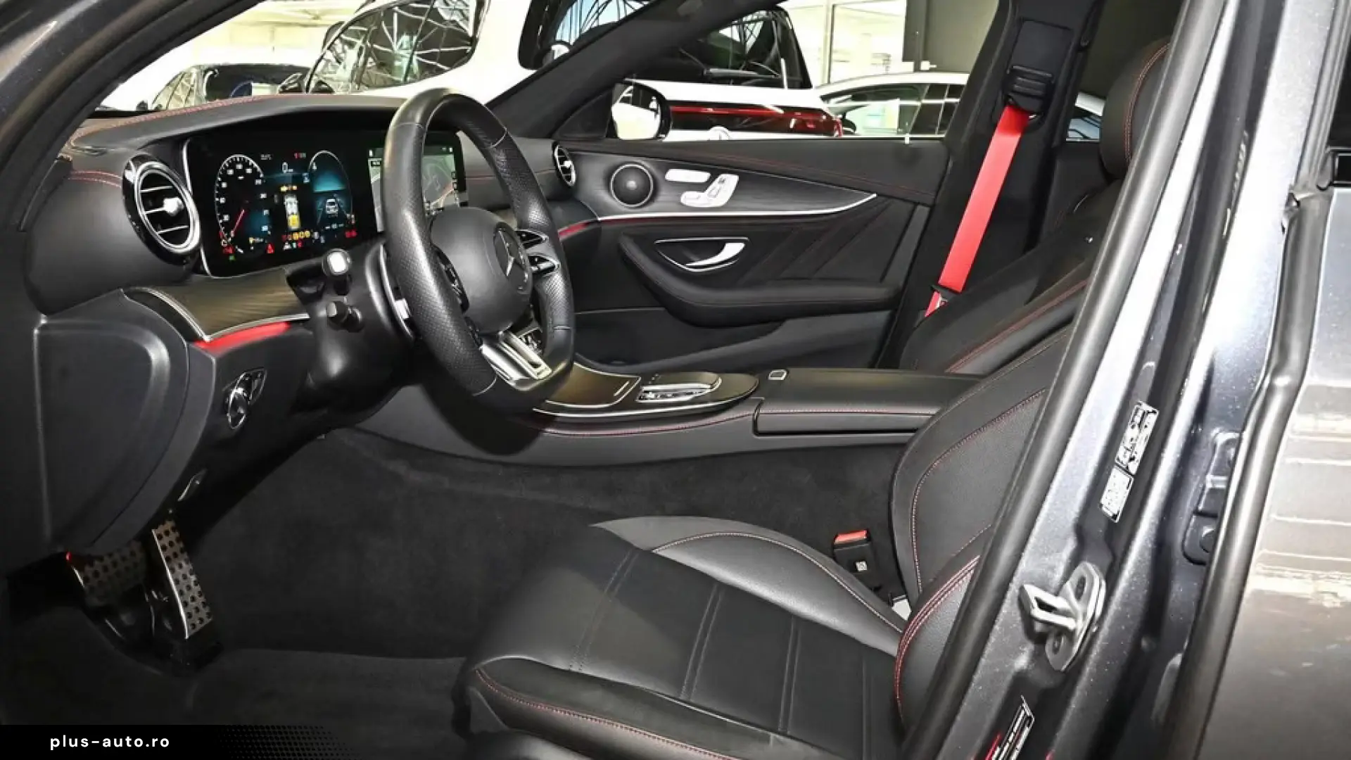 Mercedes-Benz E 53 AMG 4M  Vmax NIGHT PANO