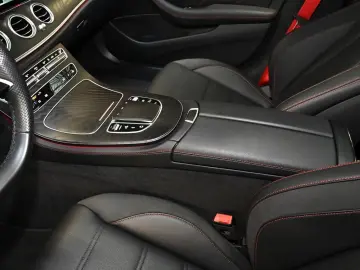 Mercedes-Benz E 53 AMG 4M  Vmax NIGHT PANO