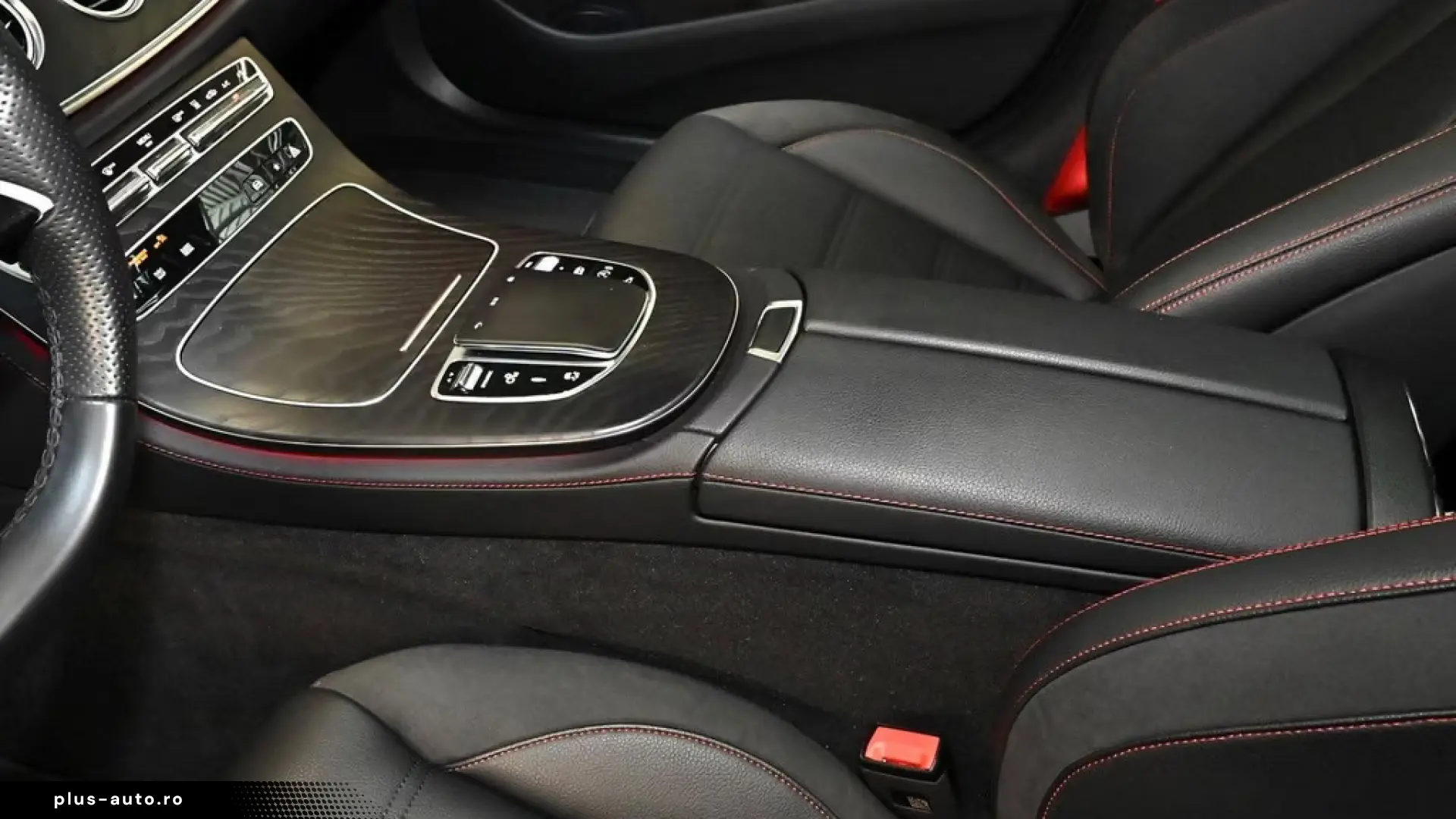 Mercedes-Benz E 53 AMG 4M  Vmax NIGHT PANO
