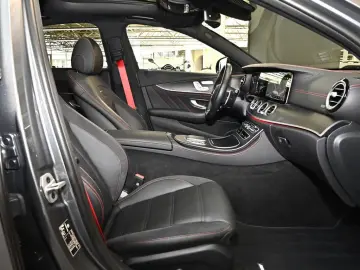 Mercedes-Benz E 53 AMG 4M  Vmax NIGHT PANO