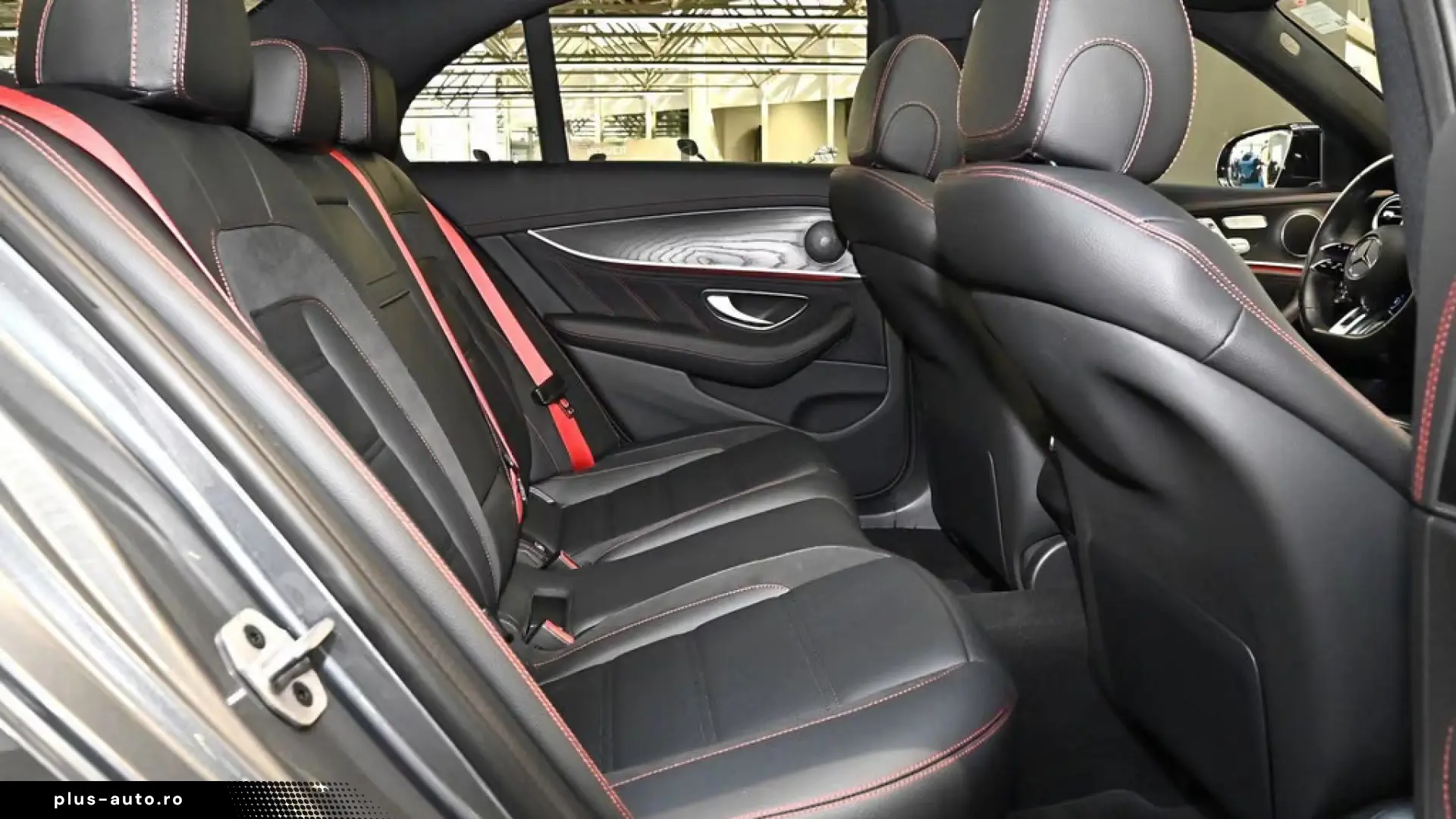 Mercedes-Benz E 53 AMG 4M  Vmax NIGHT PANO