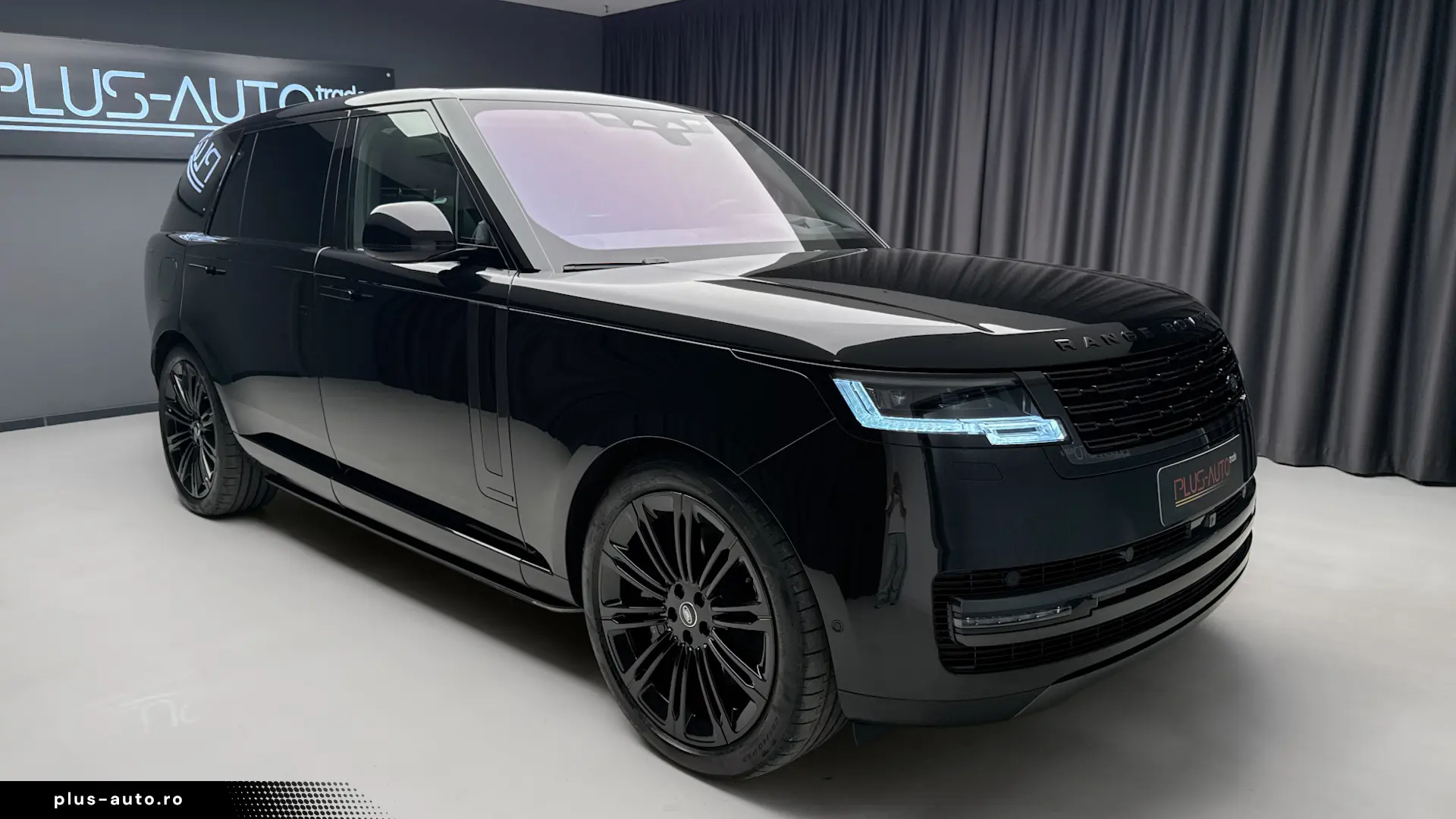 Land Rover Range Rover Autobiography 4.4 - 530 cp - 7 locuri