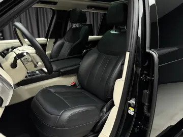 Land Rover Range Rover Autobiography 4.4 - 530 cp - 7 locuri