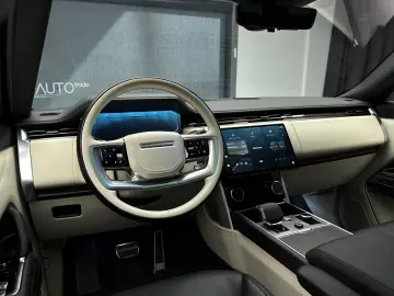 Land Rover Range Rover Autobiography 4.4 - 530 cp - 7 locuri