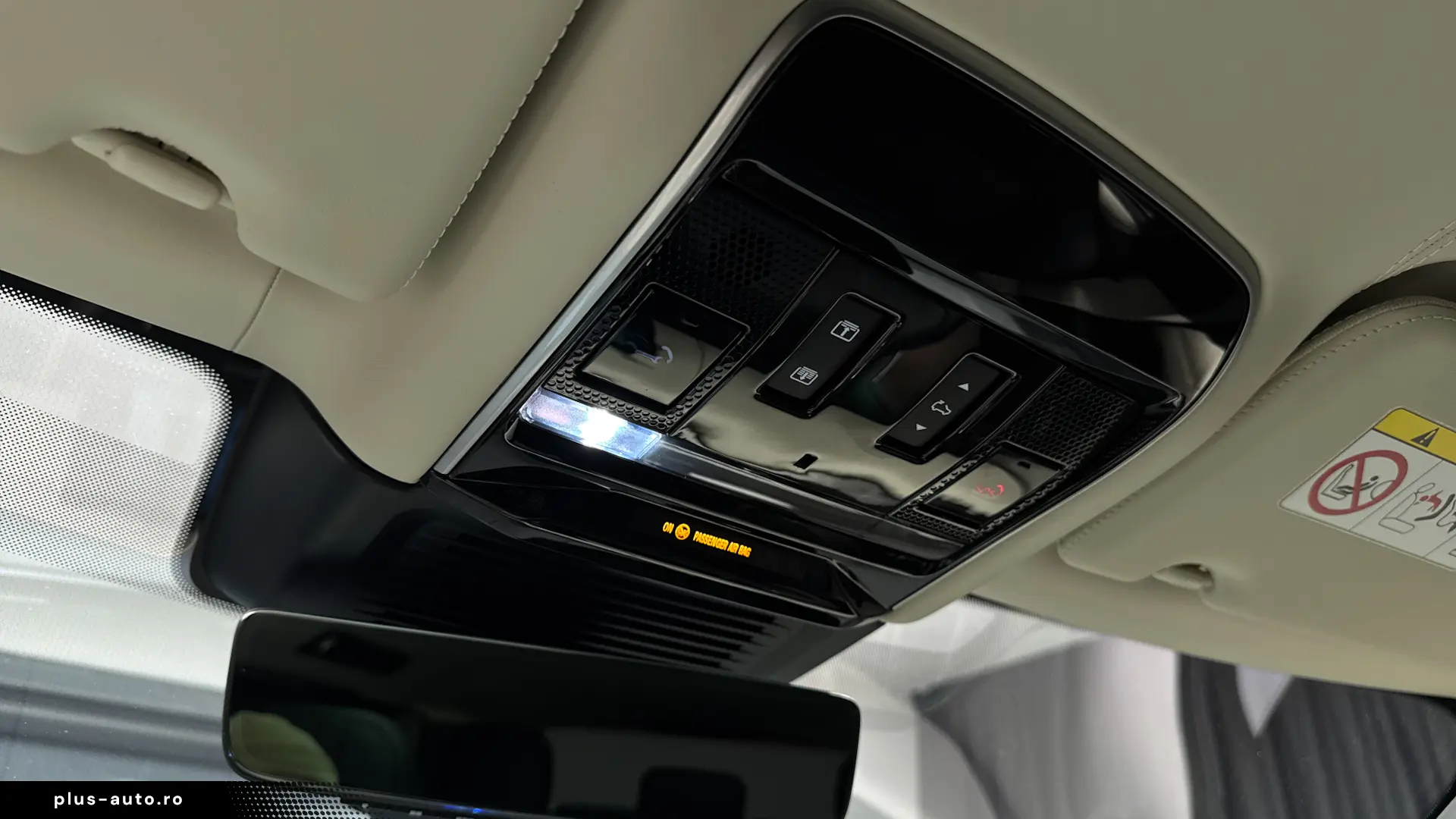 Land Rover Range Rover Autobiography 4.4 - 530 cp - 7 locuri