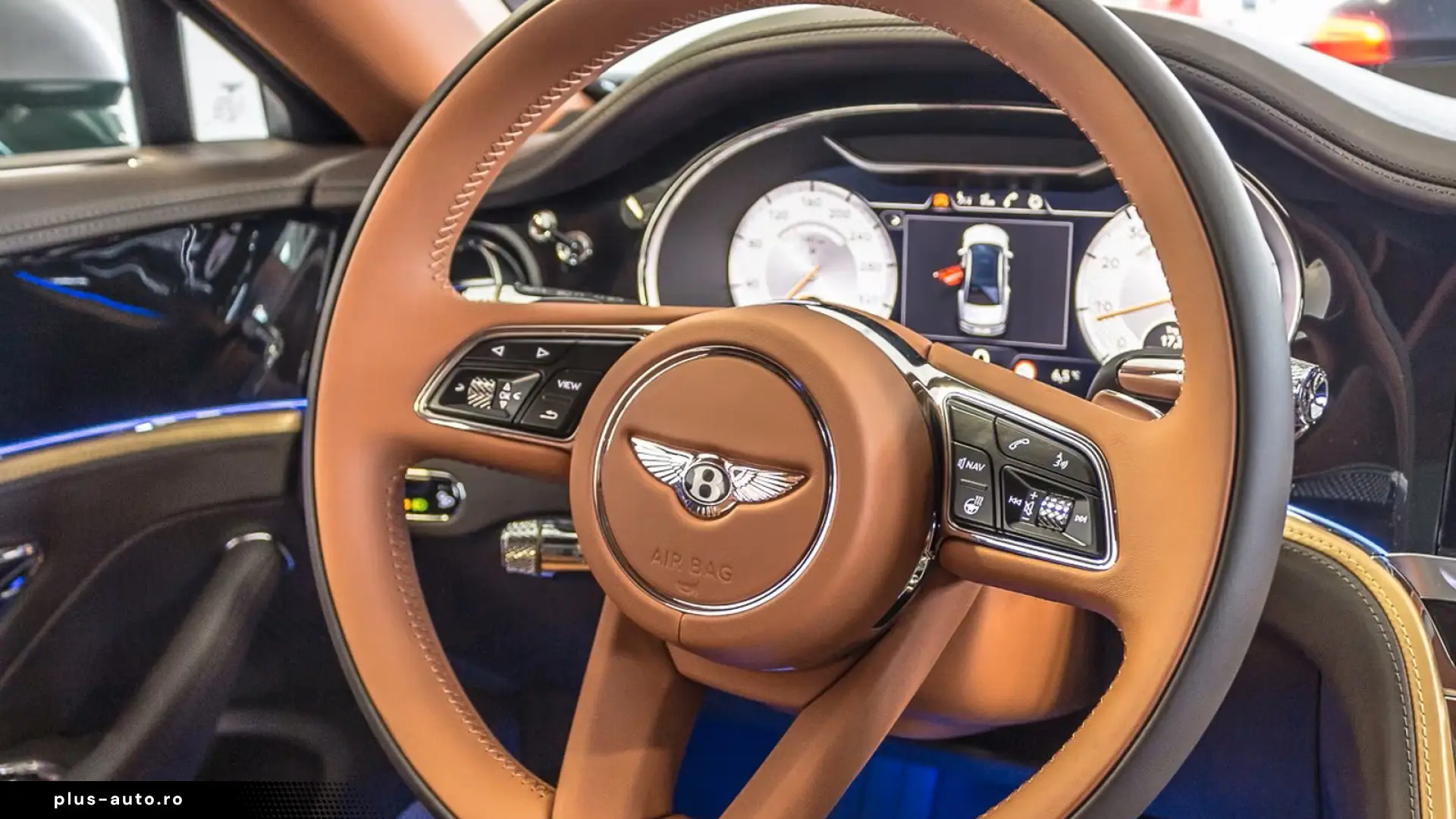 Bentley Continental Flying Spur_Mulliner_V8