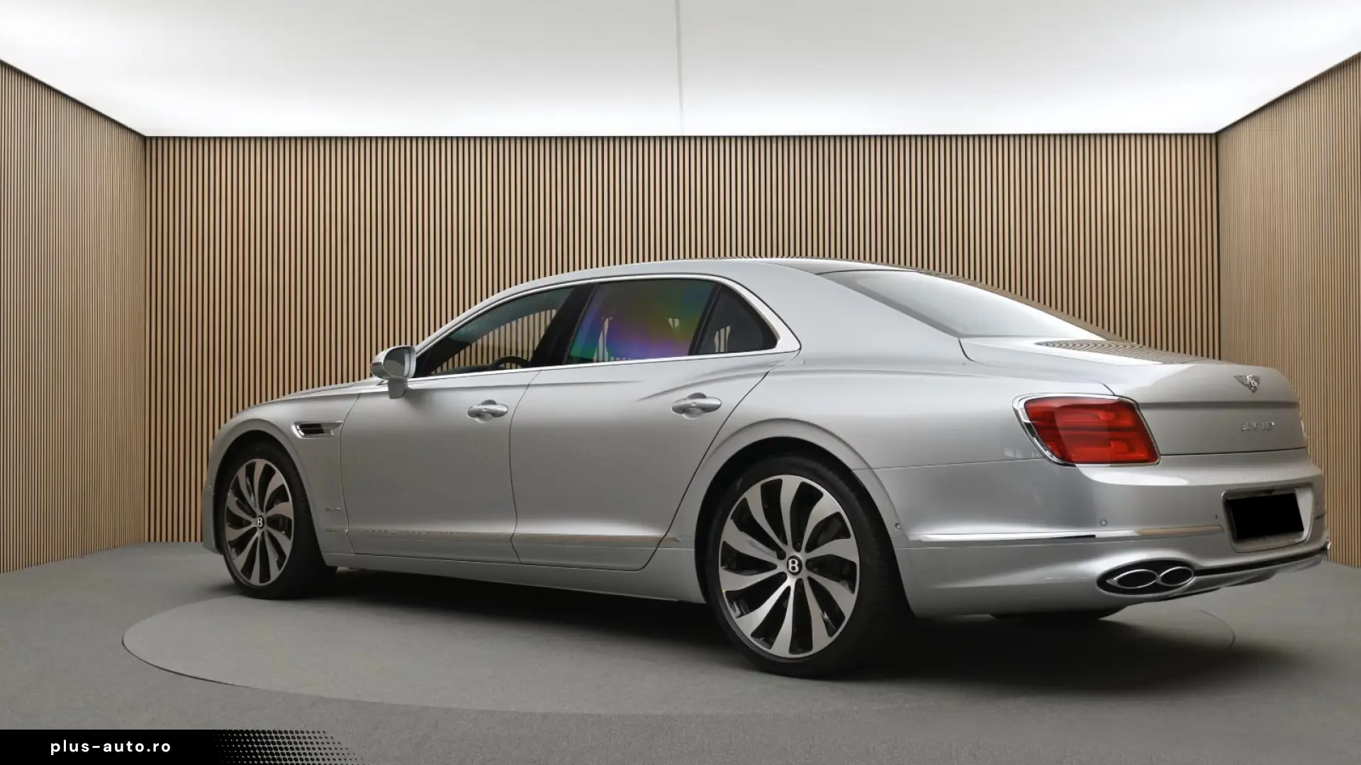 Bentley Continental Flying Spur_Azure