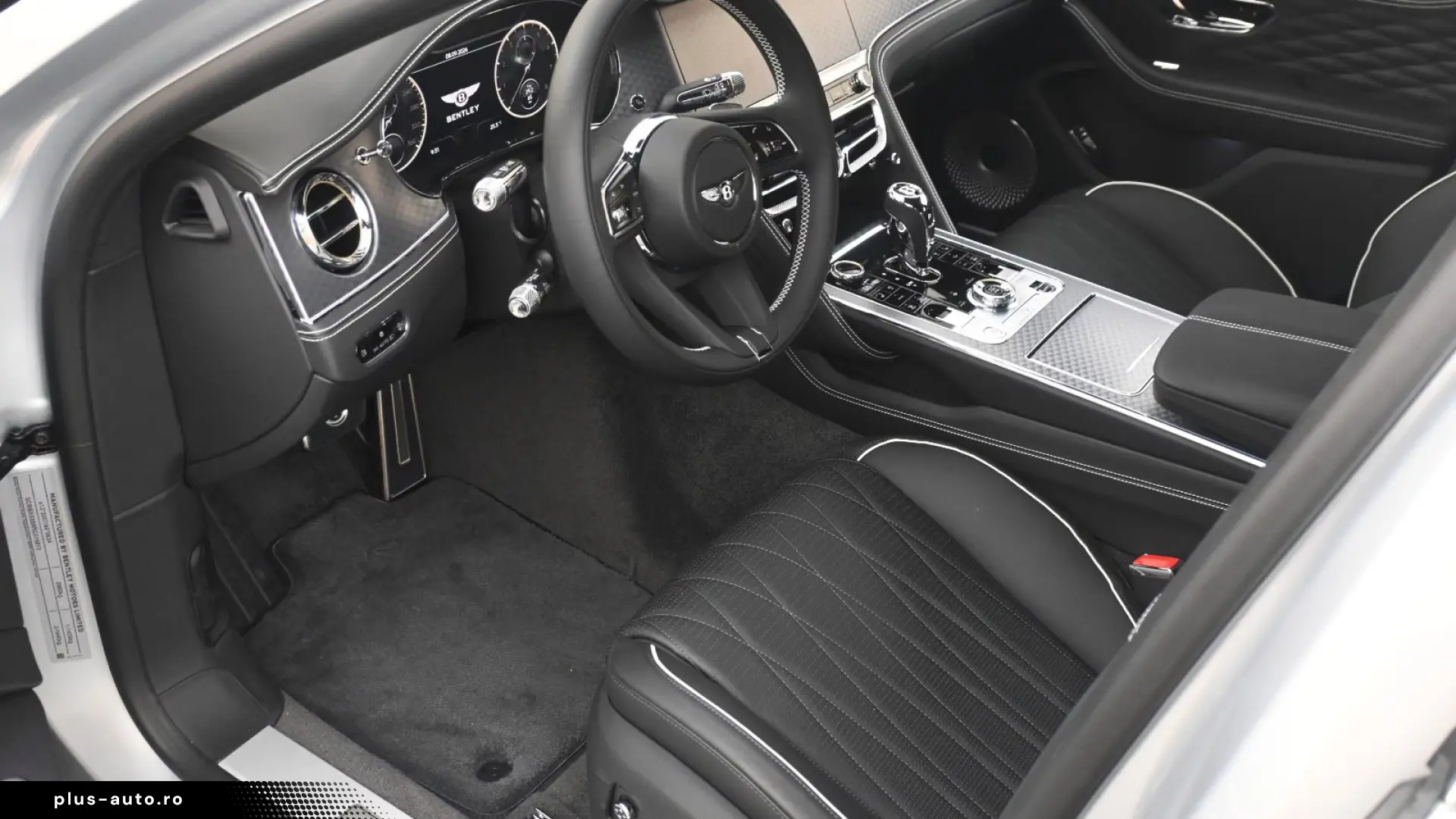 Bentley Continental Flying Spur_Azure