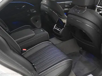 Bentley Continental Flying Spur_Azure