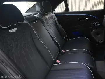 Bentley Continental Flying Spur_Azure