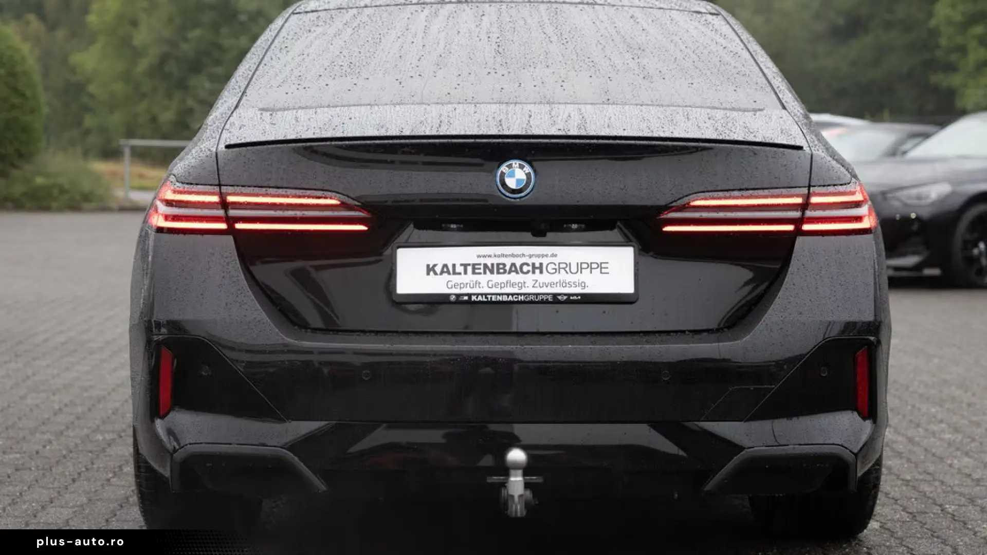 BMW 530e xDrive M Sport Pro_360_Pano_HUD_ACC