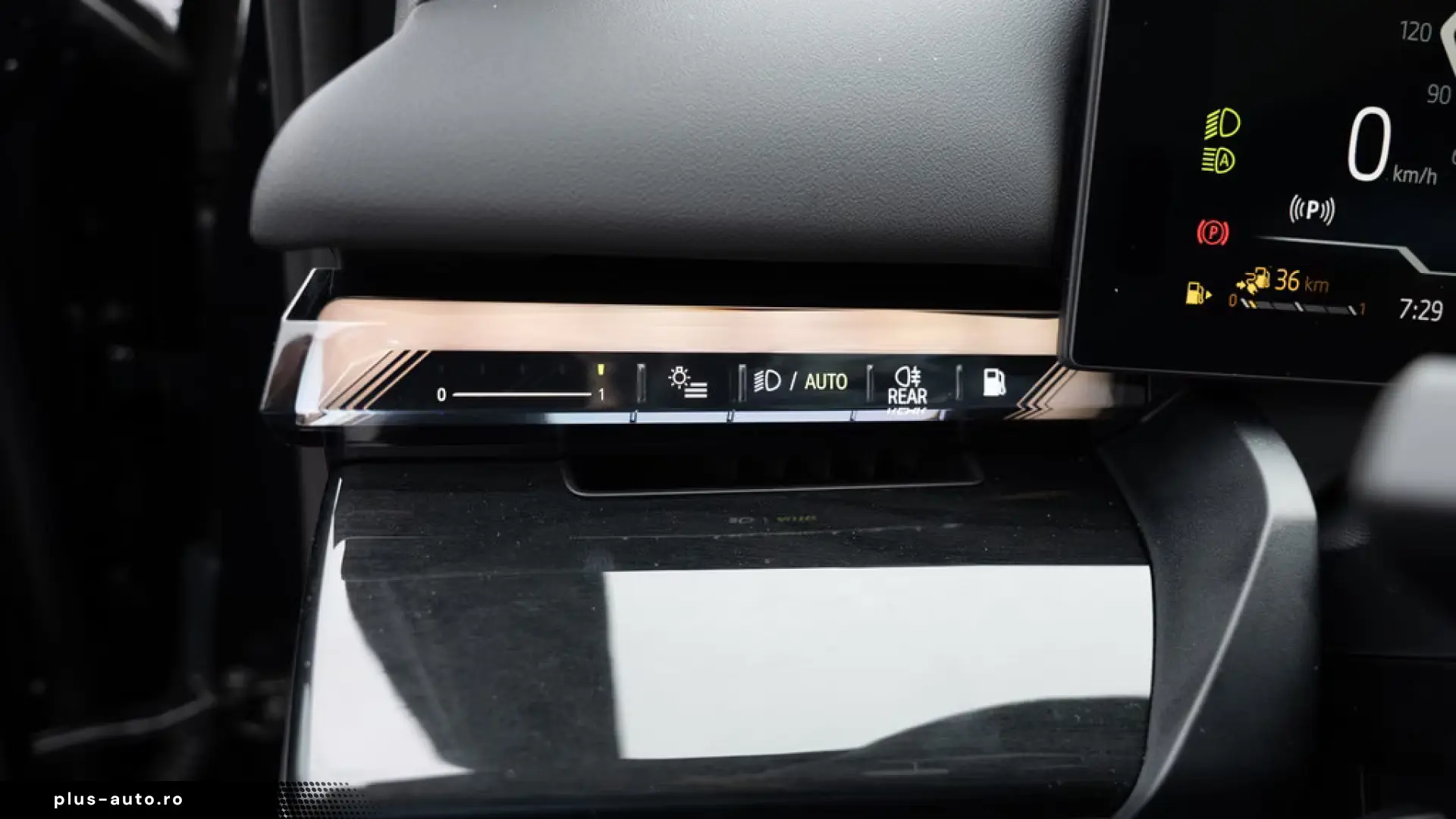 BMW 530e xDrive M Sport Pro_360_Pano_HUD_ACC