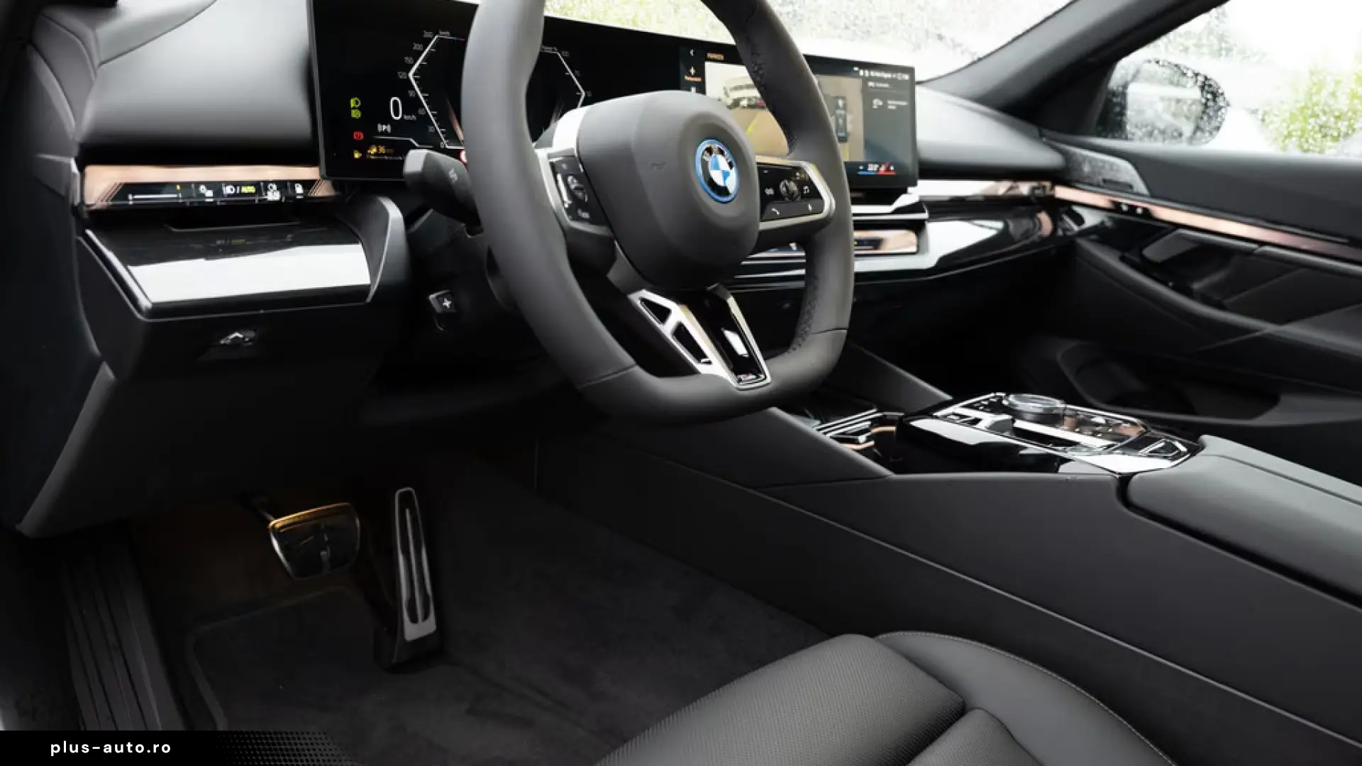 BMW 530e xDrive M Sport Pro_360_Pano_HUD_ACC