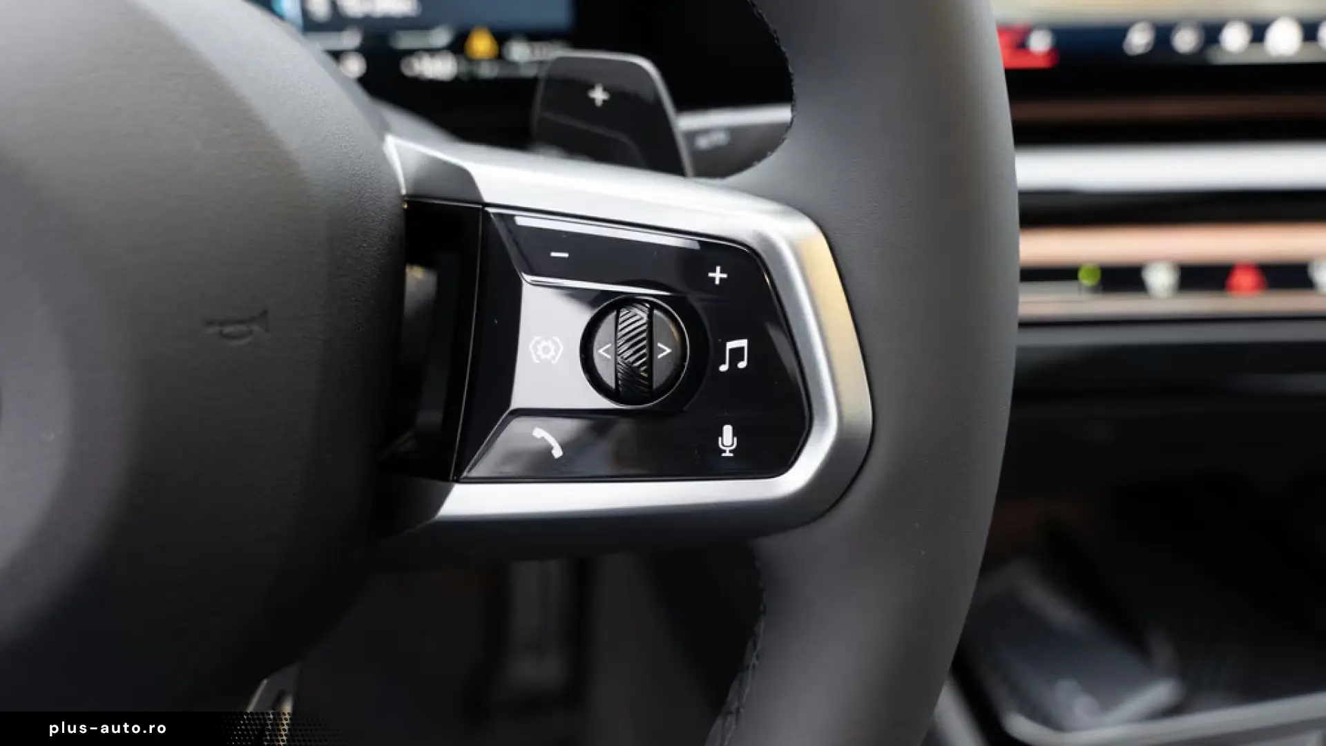 BMW 530e xDrive M Sport Pro_360_Pano_HUD_ACC
