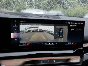 BMW 530e xDrive M Sport Pro_360_Pano_HUD_ACC