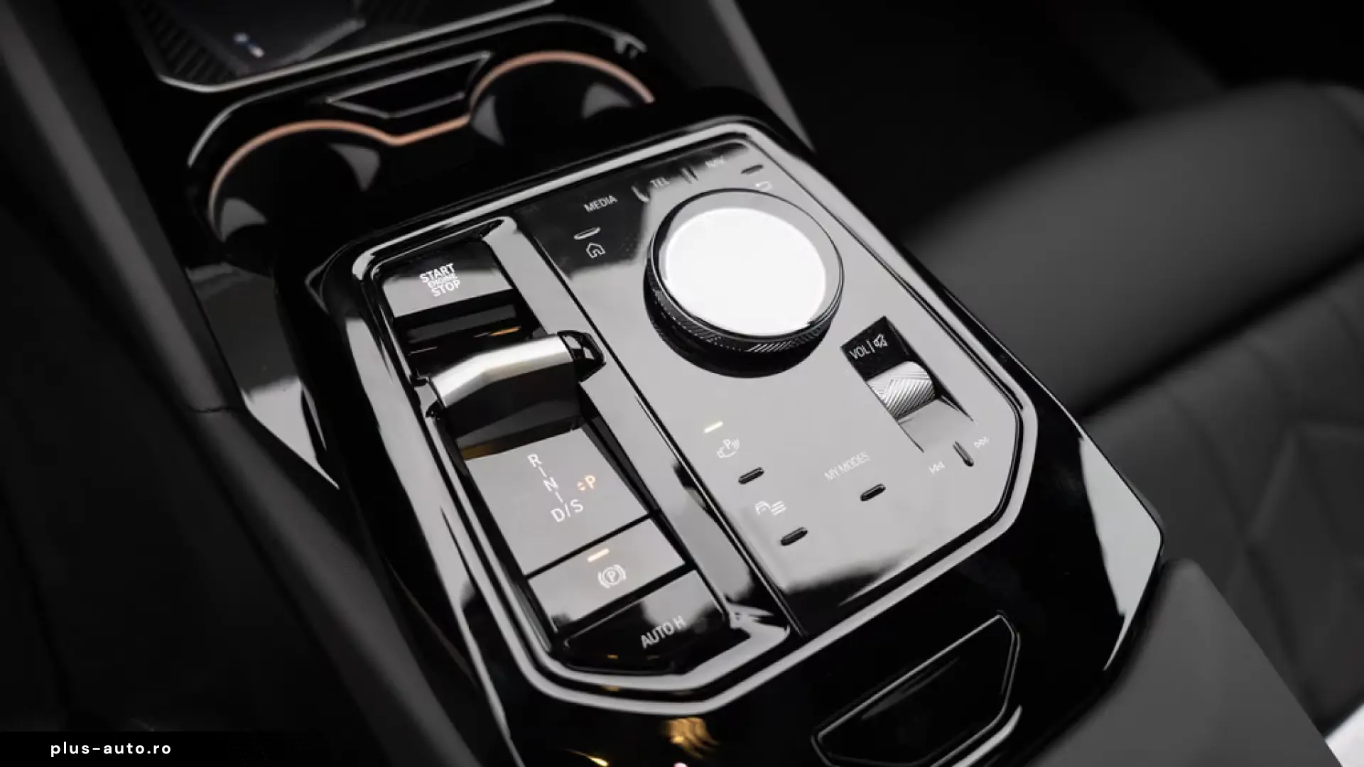 BMW 530e xDrive M Sport Pro_360_Pano_HUD_ACC
