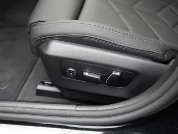 BMW 530e xDrive M Sport Pro_360_Pano_HUD_ACC