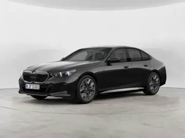 BMW 530e xDrive M Sport_Pano_360_MY2026