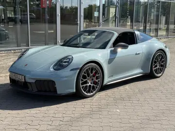 PORSCHE 911 992.2 TARGA 4 GTS  CLUBLEDER  CARBON EXT.