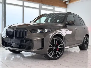 BMW X5 40d xDrive M Sport-AHK Pano ACC B&W 360 HUD