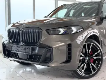 BMW X5 40d xDrive M Sport-AHK Pano ACC B&W 360 HUD
