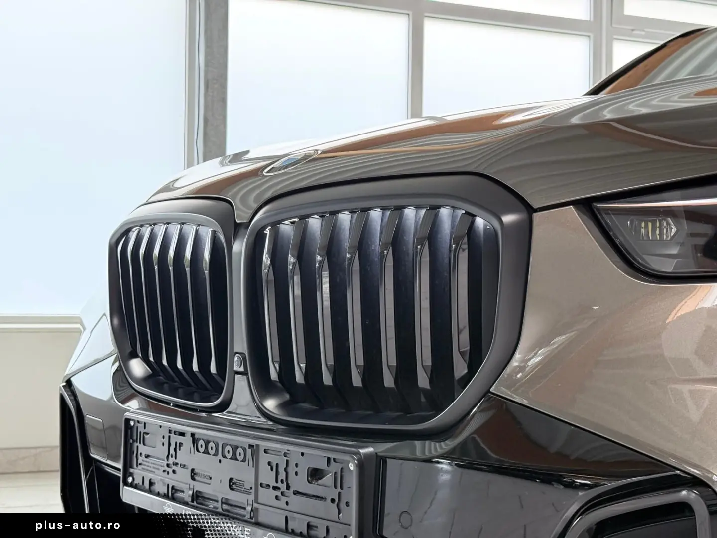 BMW X5 40d xDrive M Sport-AHK Pano ACC B&W 360 HUD