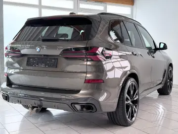 BMW X5 40d xDrive M Sport-AHK Pano ACC B&W 360 HUD