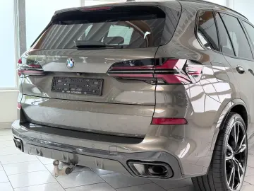 BMW X5 40d xDrive M Sport-AHK Pano ACC B&W 360 HUD