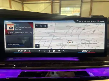 BMW M760 e xDrive Hybrid Pano RFK PDC Surround View