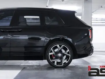 ROLLS ROYCE Cullinan BlackBadge Series II Starlight Bespoke