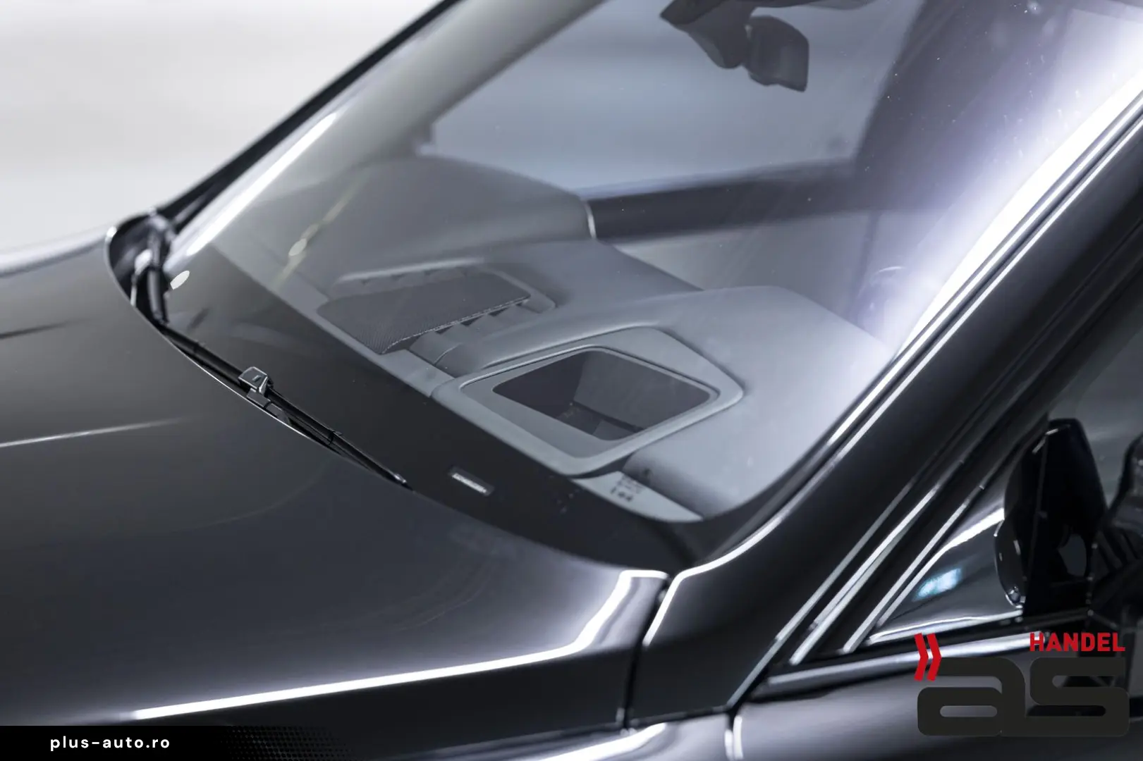 ROLLS ROYCE Cullinan BlackBadge Series II Starlight Bespoke