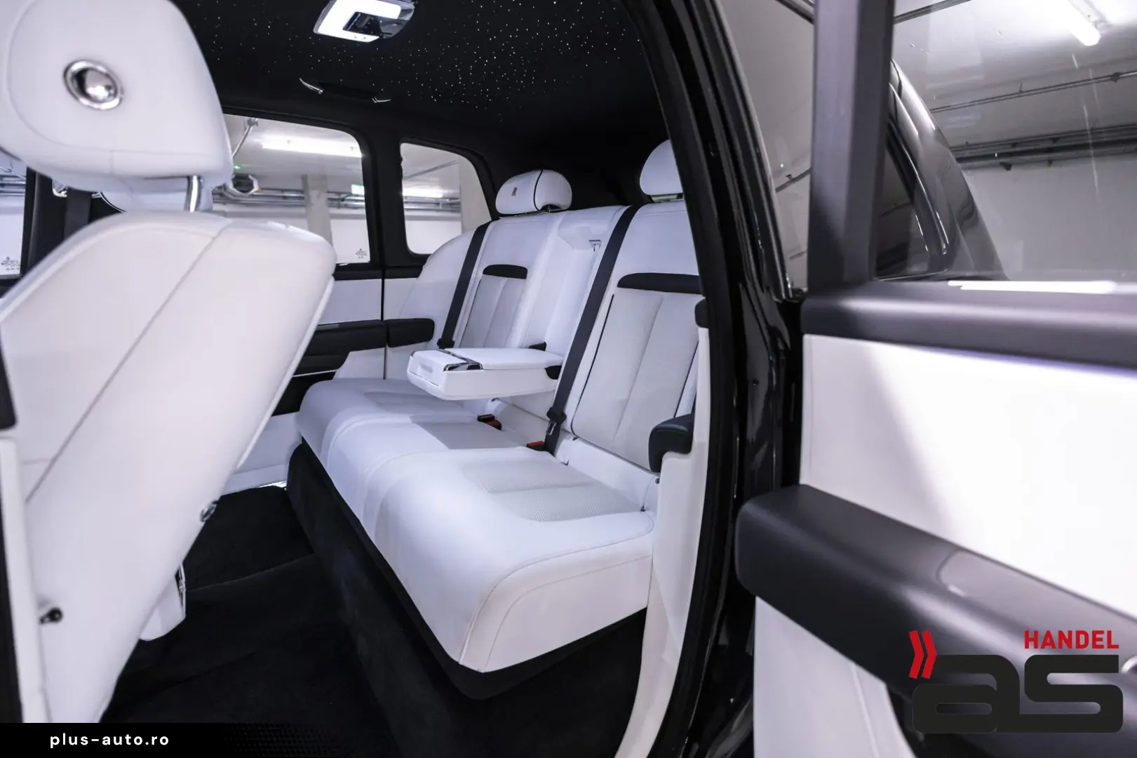 ROLLS ROYCE Cullinan BlackBadge Series II Starlight Bespoke