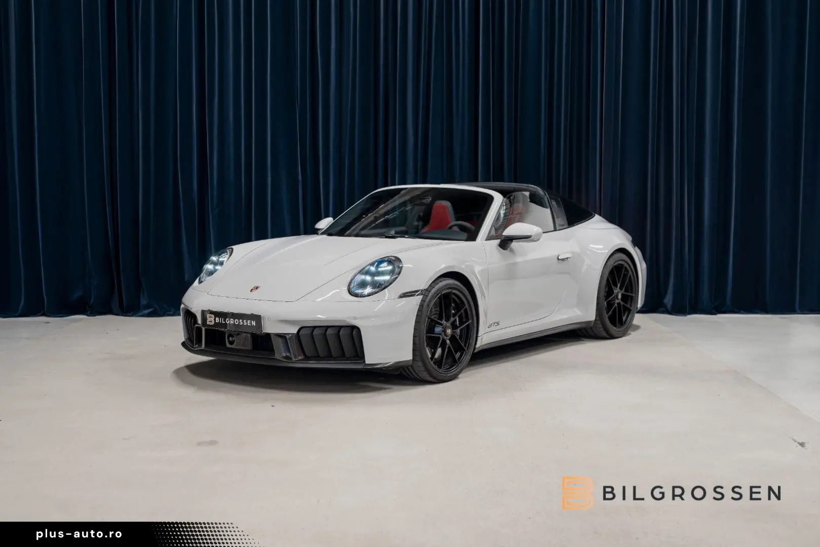 PORSCHE 911 Targa 4 GTS SportDesign Carbon Lyft BOSE