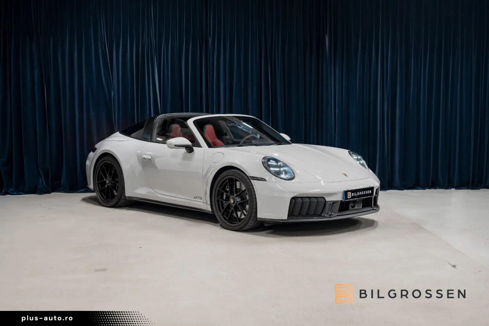 PORSCHE 911 Targa 4 GTS SportDesign Carbon Lyft BOSE
