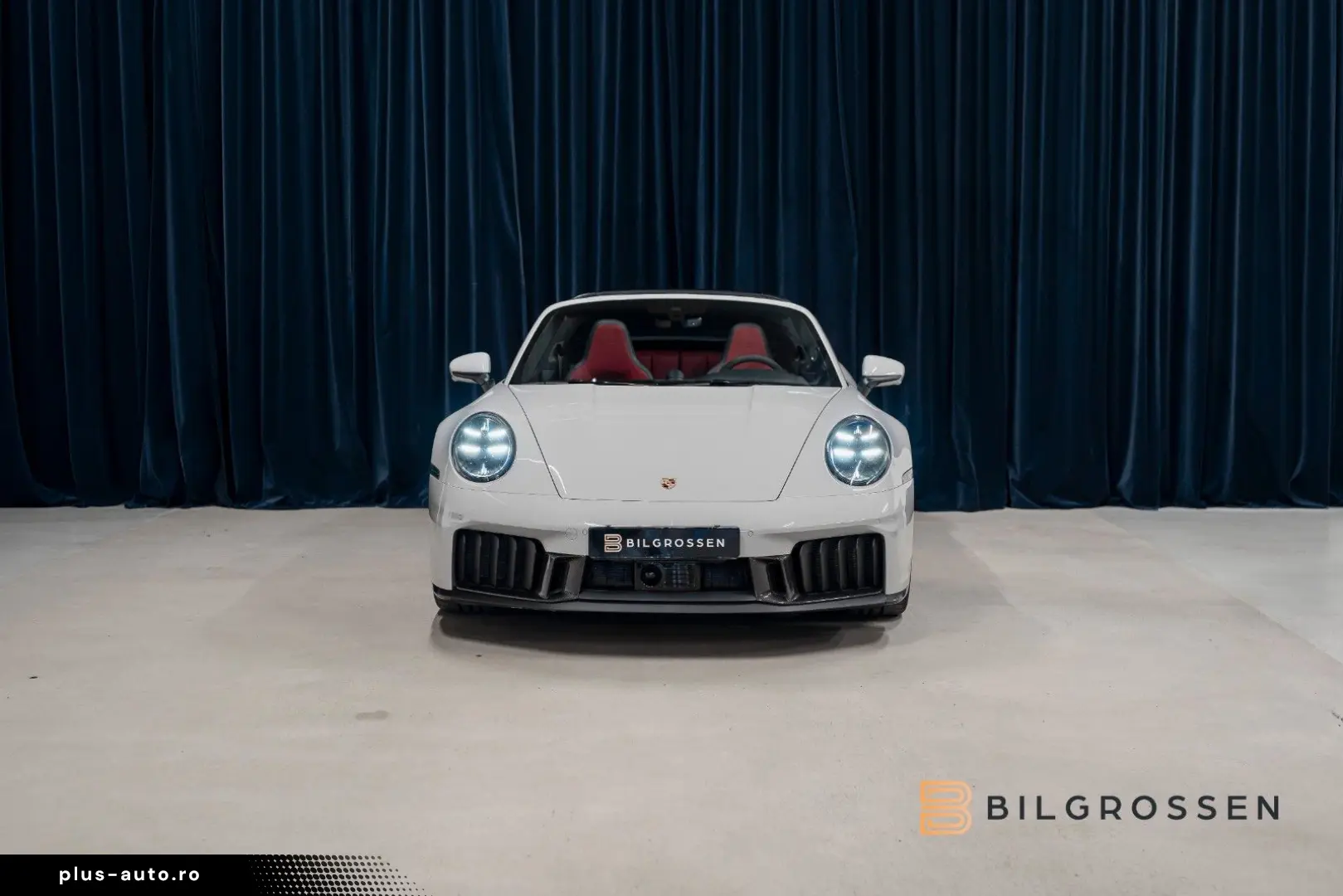 PORSCHE 911 Targa 4 GTS SportDesign Carbon Lyft BOSE