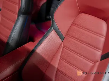 PORSCHE 911 Targa 4 GTS SportDesign Carbon Lyft BOSE