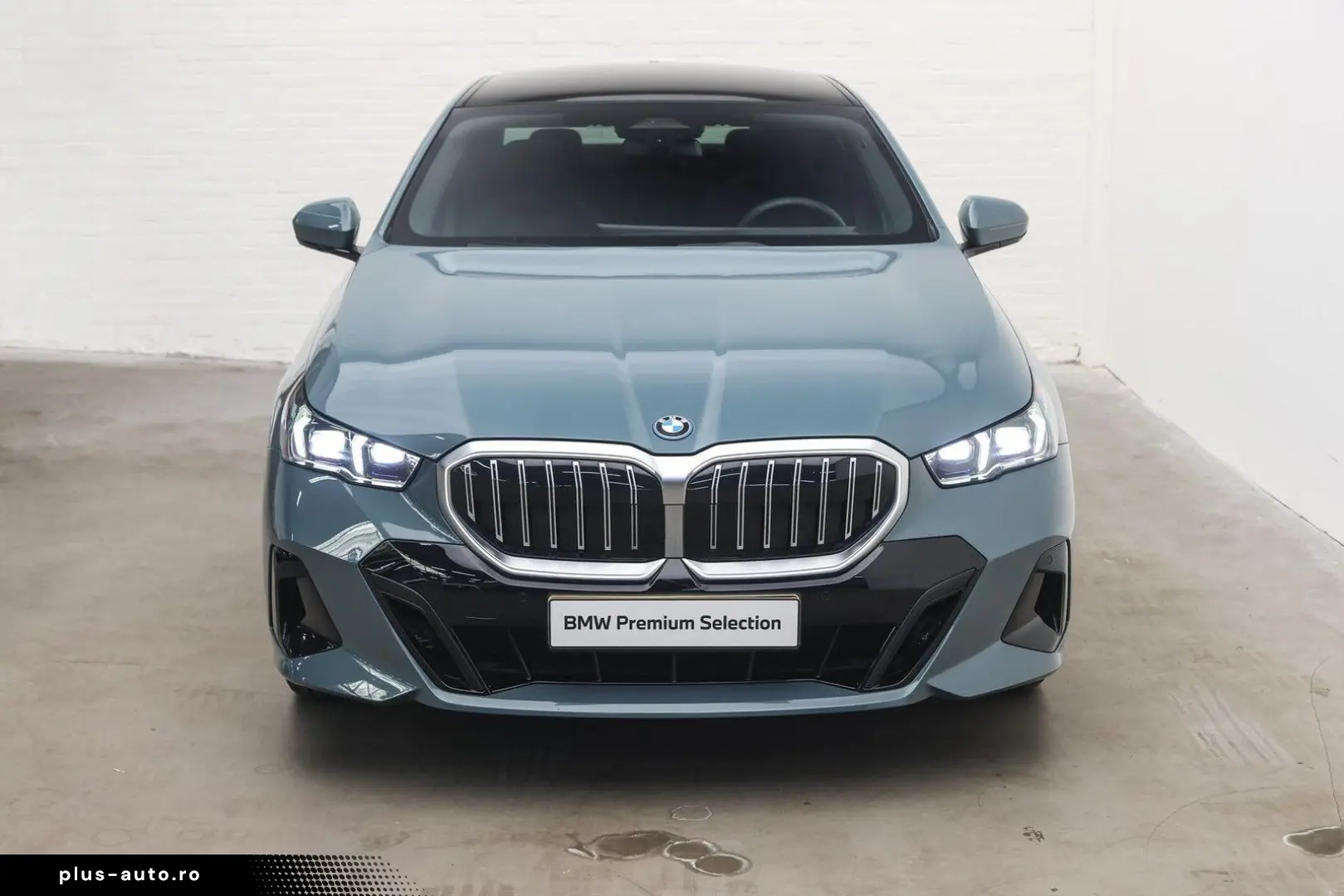 BMW 550 5 Serie 550e xDrive M Sport automatik   Pano